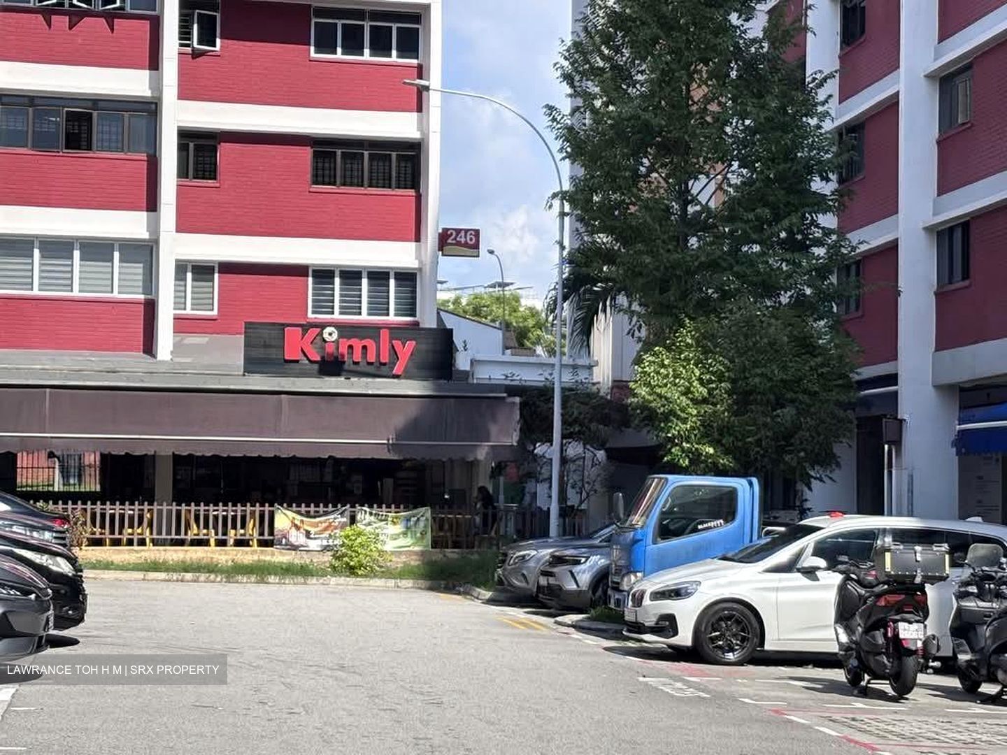 Hougang Avenue 3 (D19), Shop House #555328891